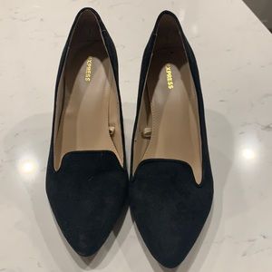 Black express heels